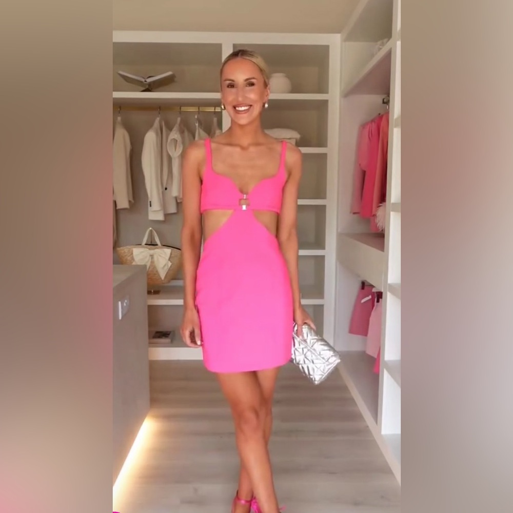 BNWT ZARA FITTED PINK CUT-OUT DRESS SZ XS AND SMALL AVAILABLE